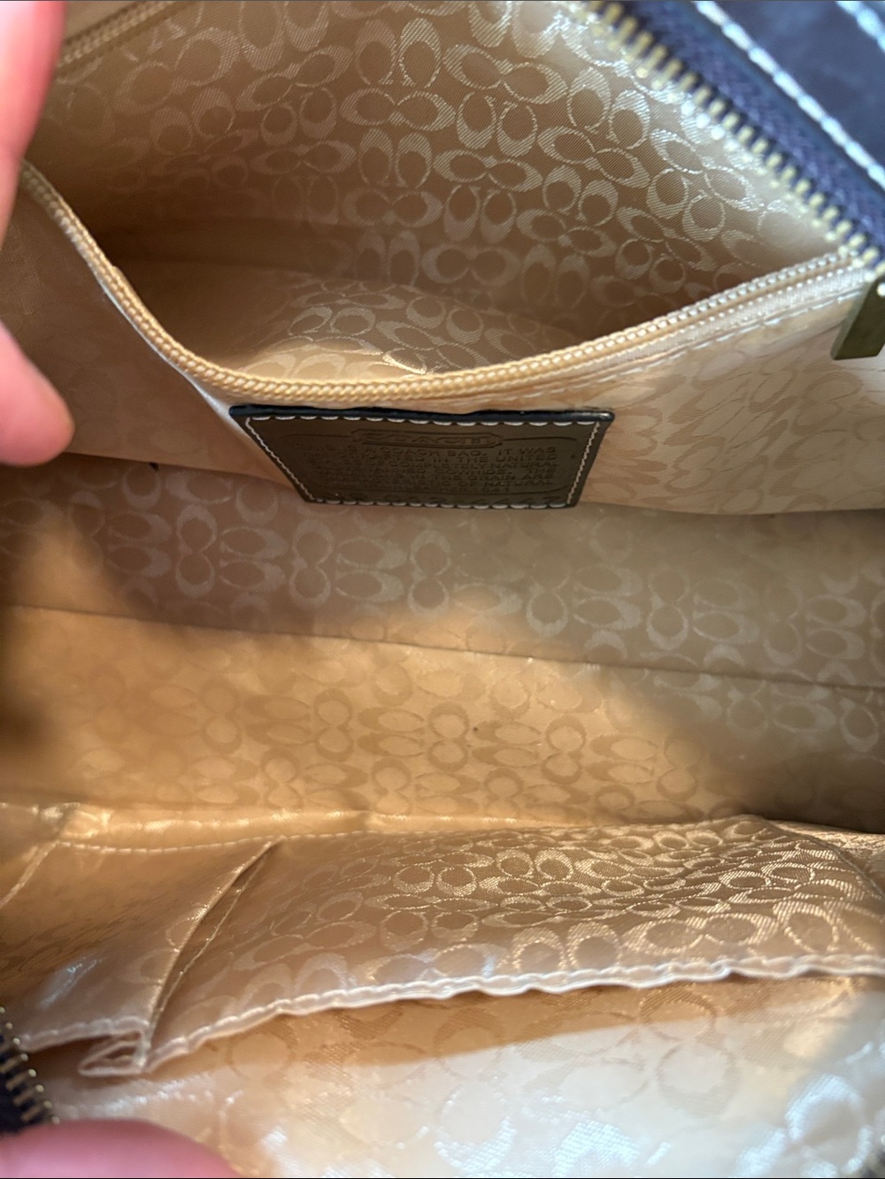 Vintage Inspired Y2K Coach Hampton 9268 Two-Tone Satchel - Picture 3 of 11